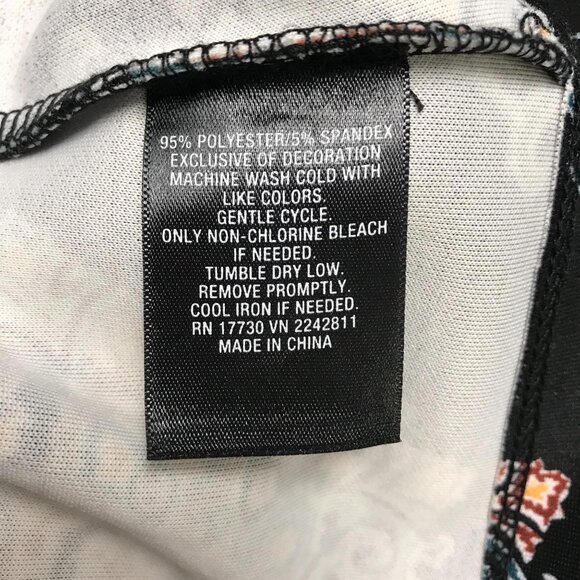 Mossimo Womens Black Medallion Print Back Zipper Fit & Flare Dress Size S - Picture 8 of 9